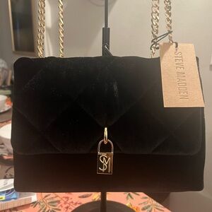 Steve Madden Velvet Gold Lock Black NWT Bag